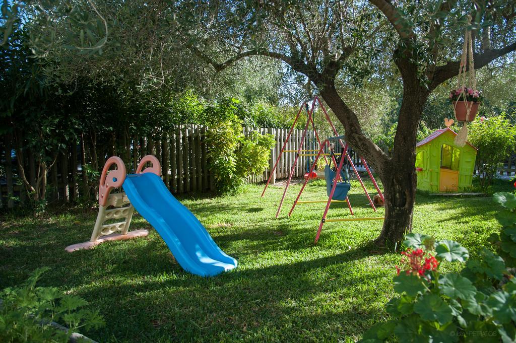 Leventis Villas Complex With Sharing Pool Spartia  Exterior foto