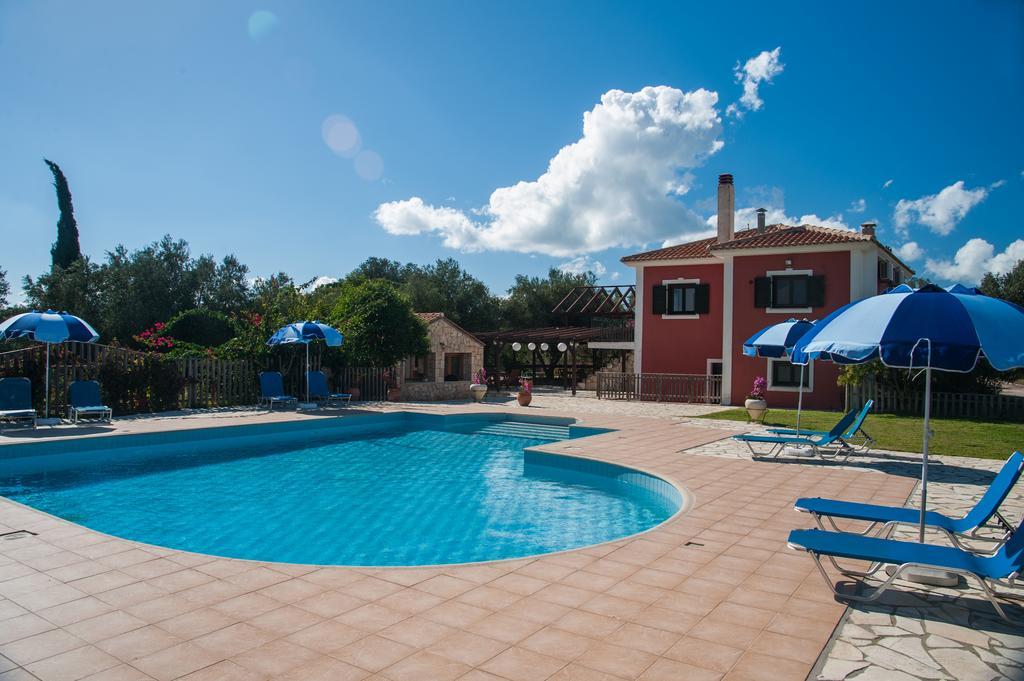 Leventis Villas Complex With Sharing Pool Spartia  Exterior foto